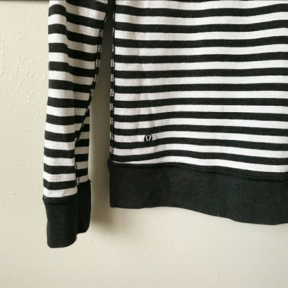 Lululemon Open Your Heart Reversible Top - Picture 5 of 5